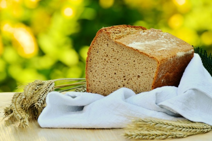 Darmowe Zdjęcia : jedzenie, pokrojony chleb, gluten, Bochenek, kuchnia ...